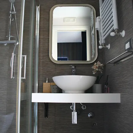 Bamboo Luxury Bed and breakfast 4*