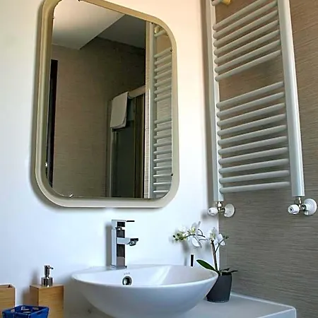 Bamboo Luxury Nocleg ze śniadaniem 4*